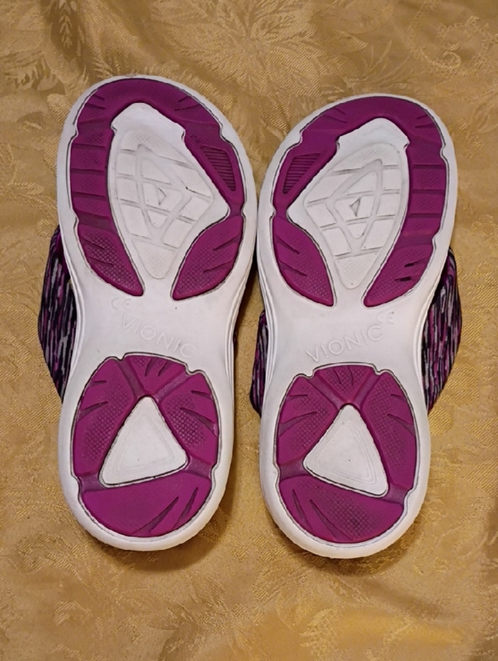 VIONIC Women’s Black & Pink Comfort Flip Flop Sandals SIZE 7.0 - Picture 5 of 10